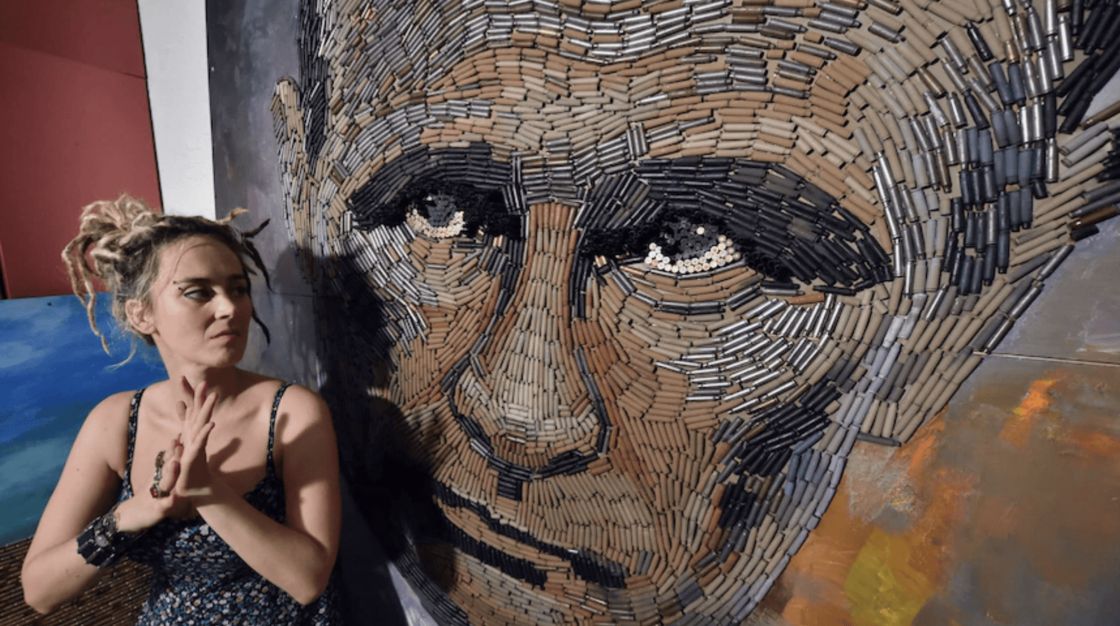 The Face of War stands more than two metres tall and dominates the artist's studio apartment.(AFP: Sergei Supinsky)